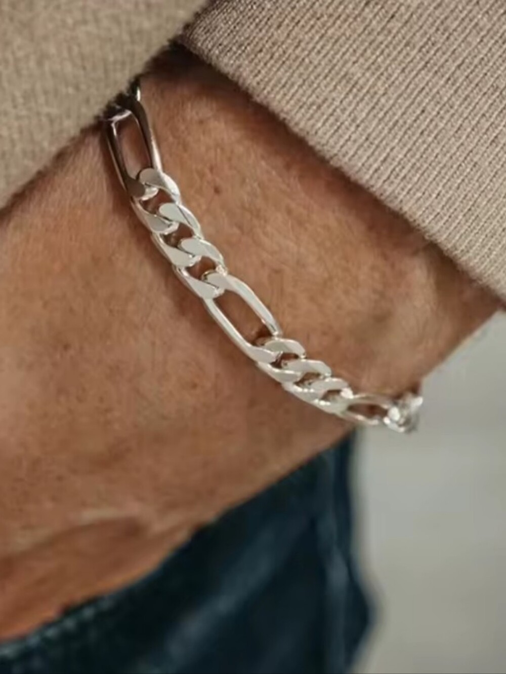 Men's 7.75" Sterling Silver Figaro Chain Bracelet